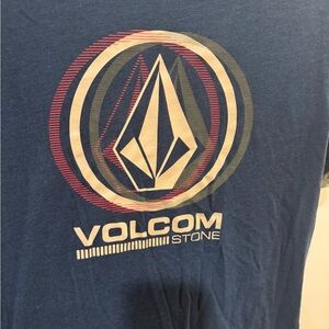 8 pc t shirts Volcom Blue Graphic Tee